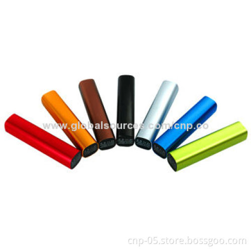 Fashionable and Elegant Power Bank with Aluminum Case, Easy to Carry, Comfortable to HoldNew